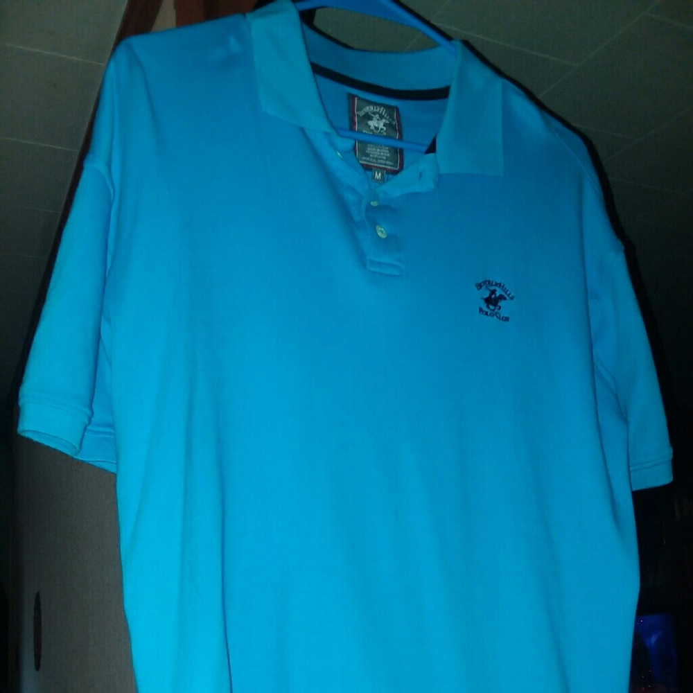 Collar shirt with 3 buttons